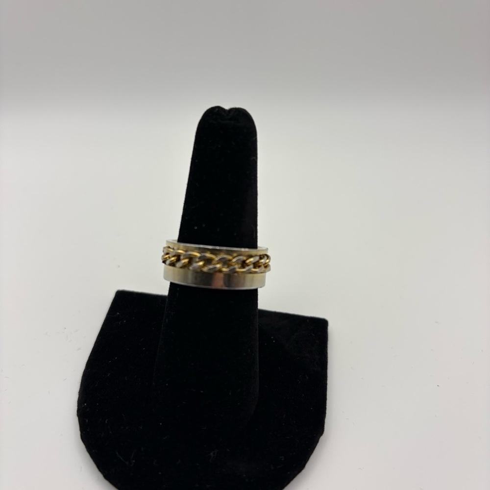 Spinner Rings - Picture 5 of 12